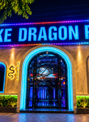 DRAGON PALACE 卡拉OK